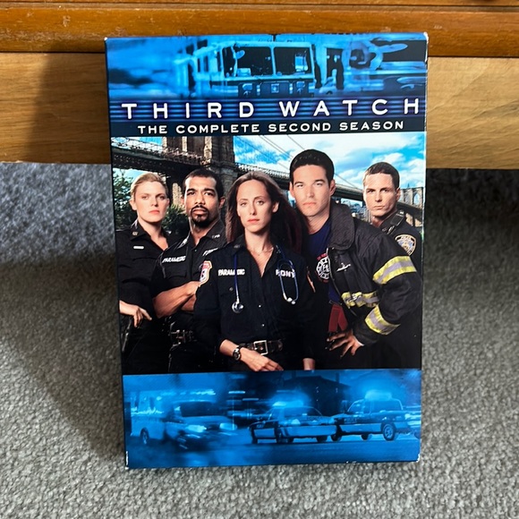 Third Watch: The Complete 2nd Season DVD set - Picture 1 of 2